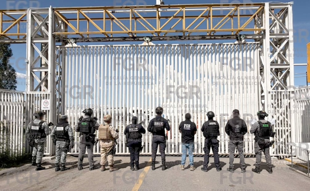 FGR investiga el hallazgo de más de 59 millones de litros huachicol en Guanajuato. Foto: Cortesía FGR