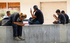 5 de cada 10 estudiantes usan IA como psicólogo; maestros no se quedan atrás