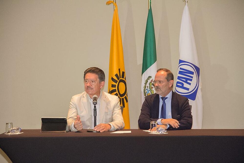 FOTO: tomada del Twitter de Carlos Navarrete