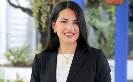 Presidente de Ecuador designa a Sariha Moya como vicepresidenta; es por “ausencia” de Verónica Abad
