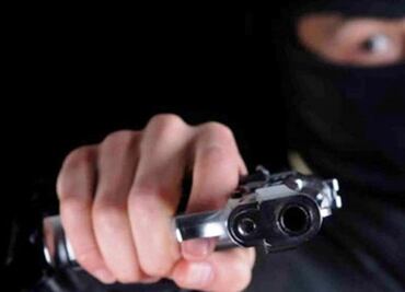 Caen en la Condesa dos asaltantes a cuentahabiente; los capta cámara del C2