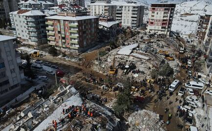 Sube a más de 19 mil cifra de muertos por los sismos en Turquía y Siria