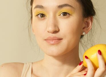 Combate la aparición de arrugas con la ayuda del limón