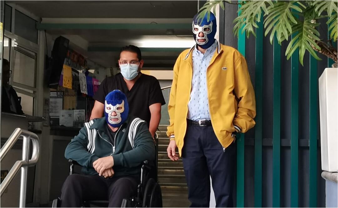 FOTO: Blue Demon Jr. recibe el alta médica tras accidente automovilístico: "Me siento bien" - Leobardo Vázquez / EL UNIVERSAL
