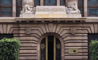 Banxico mantiene tasa de interés en 6.50%; inflación se desaceleró en la primera quincena de junio
