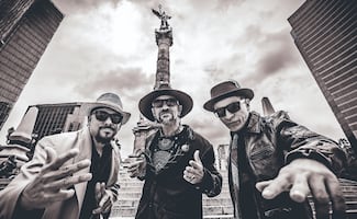 Maldita Vecindad llega a Caostica MX con "Unidad y movimiento", su videoclip inspirado en la cultura prehispánica