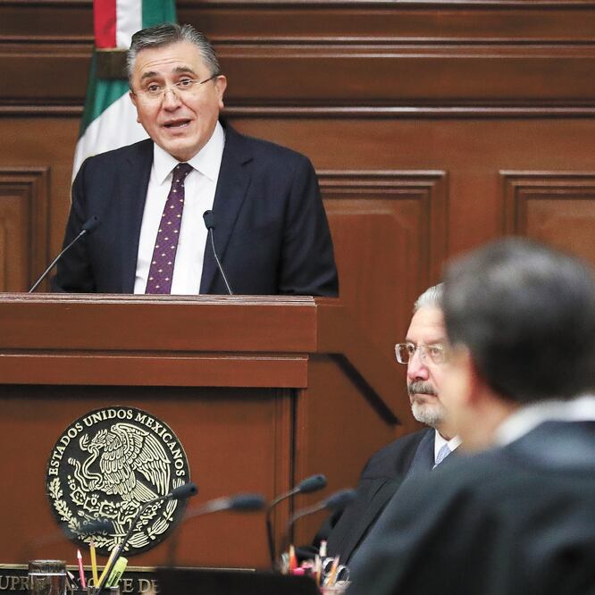 El titular de la CNDH aseguró que los derechos humanos no pueden interpretarse a la luz de intereses políticos o ideológicos. DIEGO SIMÓN. EL UNIVERSAL