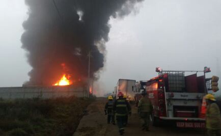 Se incendia bodega de solventes en Huehuetoca