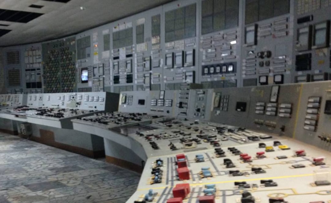 Chernobil sigue funcionando y unos 2 mil trabajadores acuden cada día para llevar adelante el programa de desmantelamiento de la instalación. Fotos: EFE