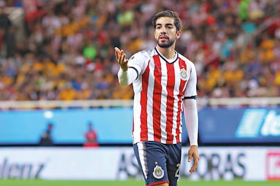 Pizarro, en Chivas o a la Eredivisie