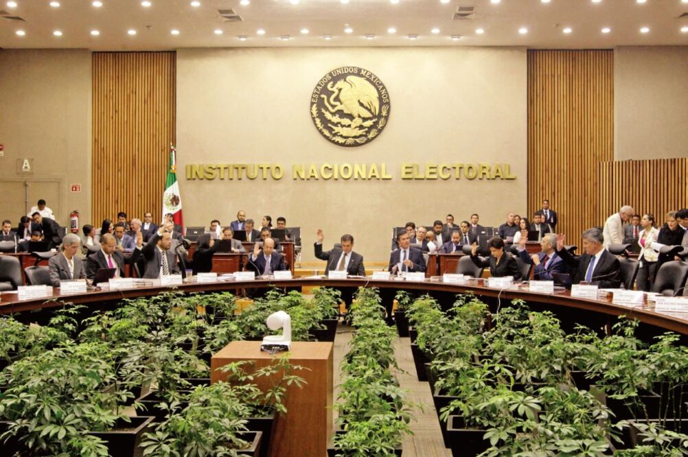 La Contraloría General del INE detectó fallas en el contrato de arrendamiento vehícular en órganos del instituto en todo el país (INE)