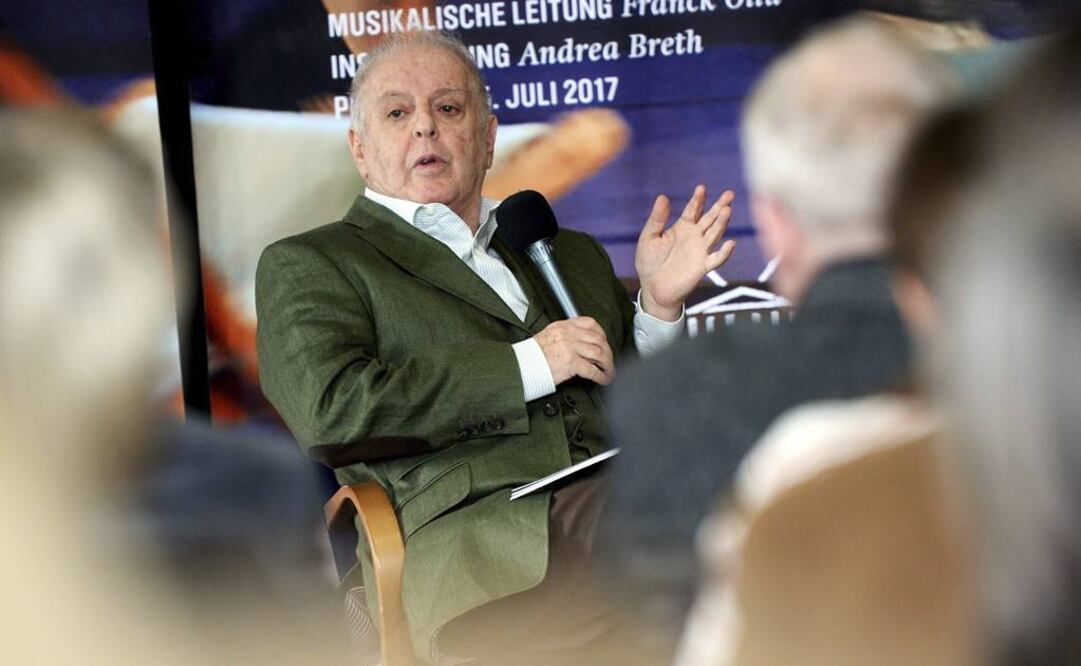 El 3 de octubre abre la temporada 2016/2017 una nueva producción del Fidelio de Beethoven con Barenboim al frente de la orquesta y la dirección artística de Harry Kupfer. FOTO: Susann Prautsch/EFE.