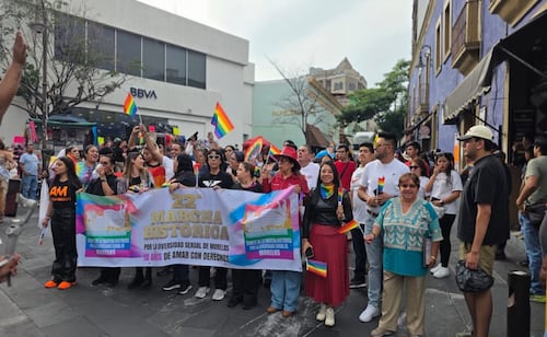 Exigen alto a crímenes de odio en marcha de la Diversidad Sexual en Cuernavaca; acusan omisión institucional