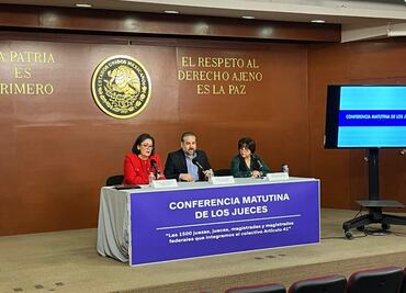 Sheinbaum no invita a la Corte a conmemorar la Constitución; jueces le piden comportarse como jefa de Estado