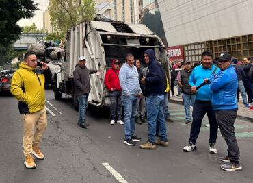 Protestan trabajadores de limpia en colonia Centro; exigen mejoras laborales frente a Capital Humano