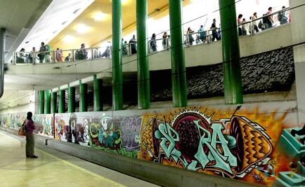 Adolescente se arroja contra tren del Metro en Nuevo León