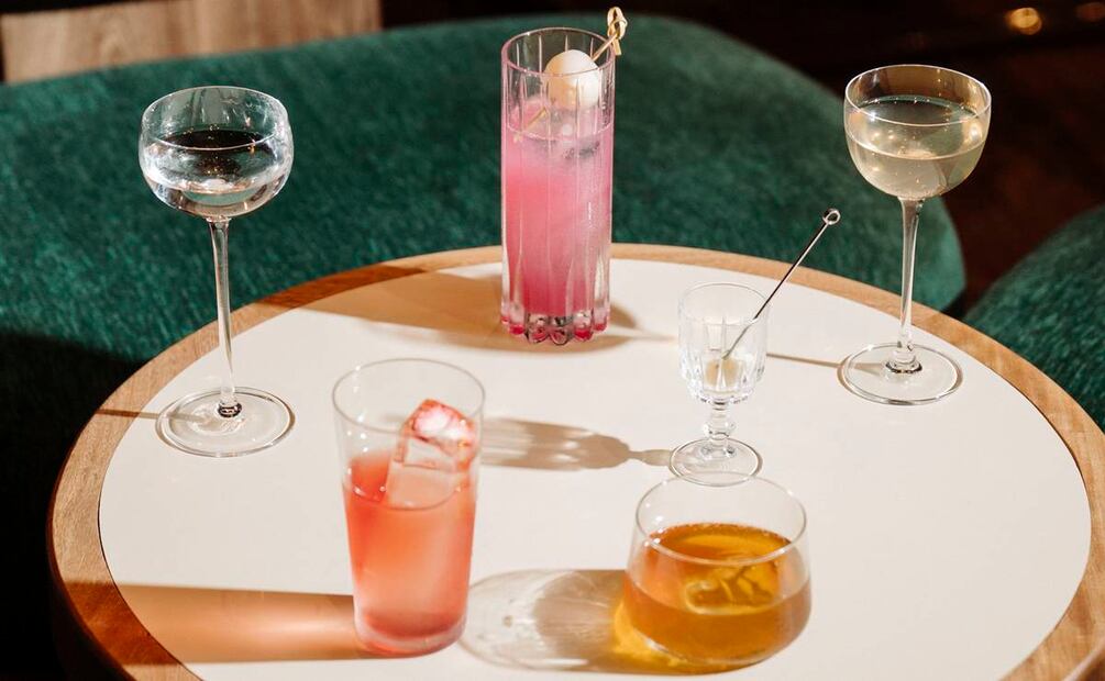 Coctelería de Bekeb, enfocada en la Herbolaria mexicana. Foto: cortesía