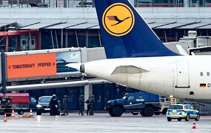 Termina secuestro de niña de 4 años en el aeropuerto de Hamburgo; el padre se entrega