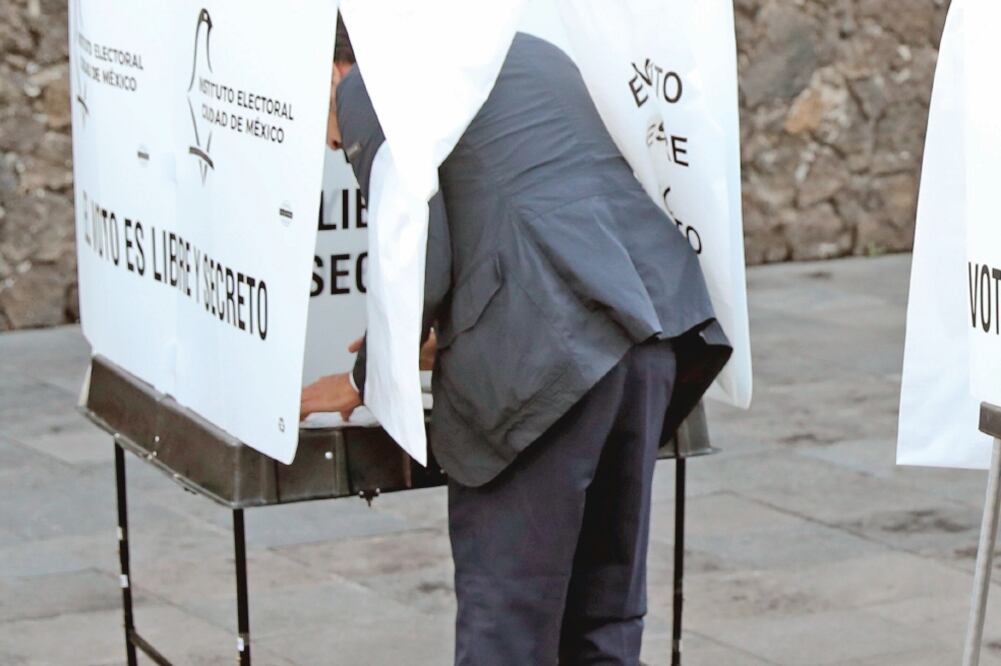 Comicios en riesgo. INE pretende suspender el pago del Impuesto Sobre la Renta (ISR) para garantizar los comicios en Baja California, Durango, Tamaulipas, Quintana Roo y Aguascalientes. Foto: ARCHIVO EL UNIVERSAL