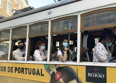 Científicos explican por qué es importante usar cubrebocas, aun estando vacunados