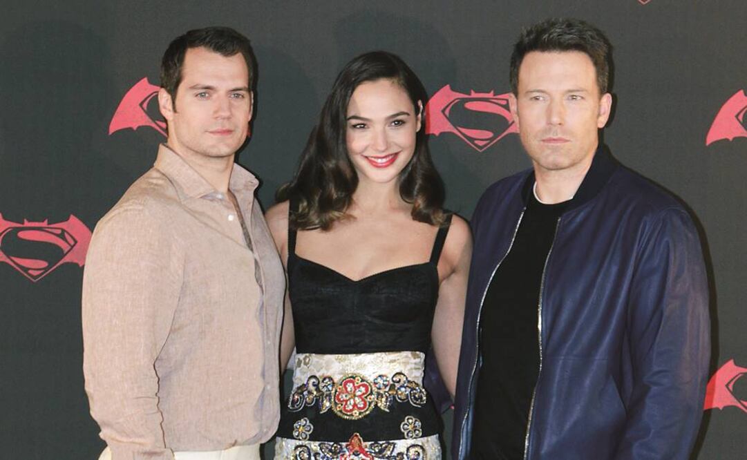 Henry Cavill, Gal Gadot y Ben Affleck dieron una conferencia antes de ir a la alfombra roja. CARLOS MEJÍA. EL UNIVERSAL