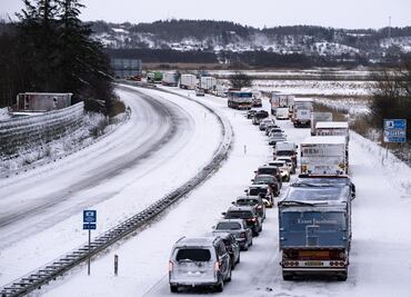 Nieve y temperaturas extremas provocan caos en Suecia, Finlandia y Dinamarca