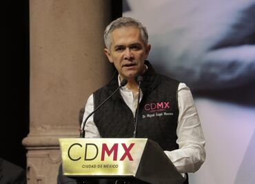 Lamentable e insuficiente, aumento a salario mínimo: Mancera