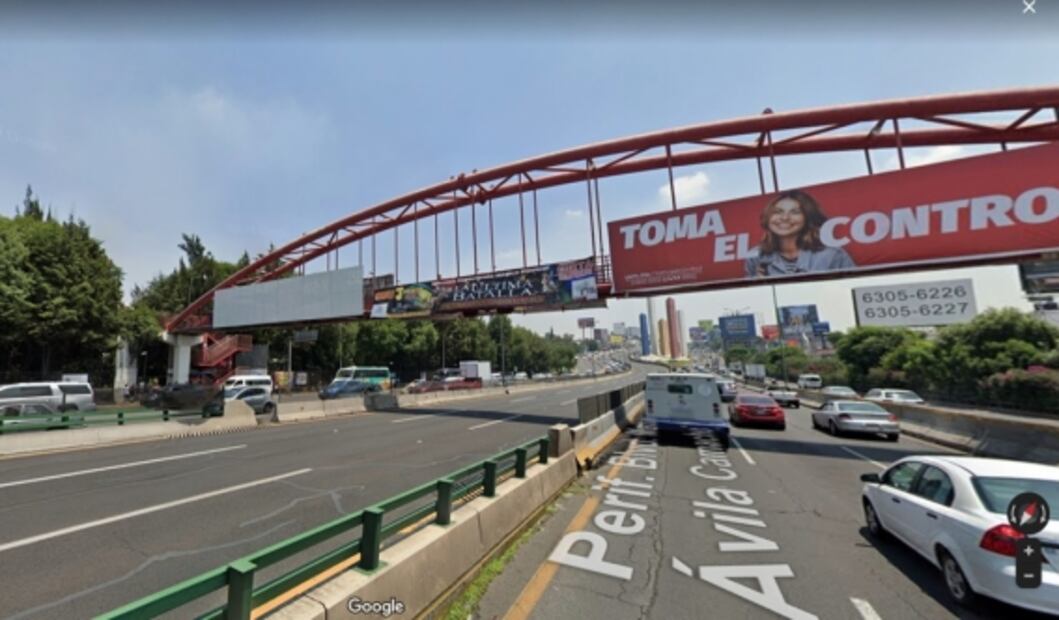 Los puentes peatonales expresaban “modernidad” en los 50 y 60