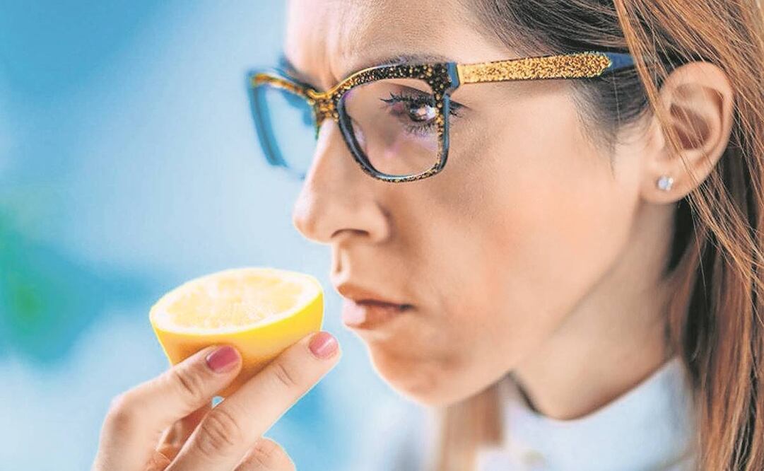 Anosmia. La pérdida de olfato es uno de los síntomas que, de acuerdo con estudios publicados en la primera mitad del 2020, presentaban alrededor de 50% de los pacientes con Covid-19. Foto: ARCHIVO EL UNIVERSAL