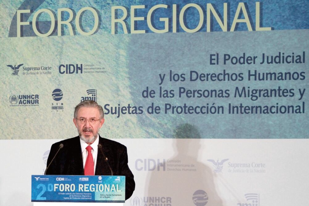 El ministro presidente Luis María Aguilar señaló la necesidad de atender la grave crisis de derechos humanos que enfrentan los inmigrantes (BERENICE FREGOSO. EL UNIVERSAL)