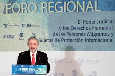 Critica Corte muros físicos y mentales ante la migración