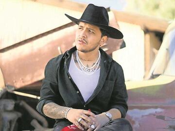 ¿Captan a Christian Nodal con nueva novia?