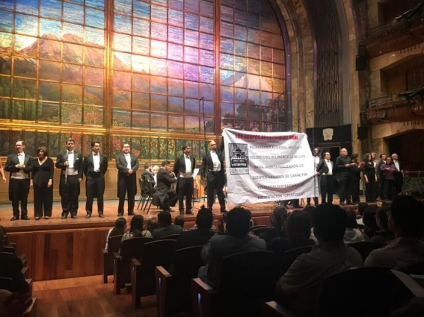 Sinfónica Nacional rechaza en un concierto “proselitismo religioso” en Bellas Artes 