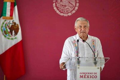 AMLO lamenta muerte del maestro normalista César Núñez