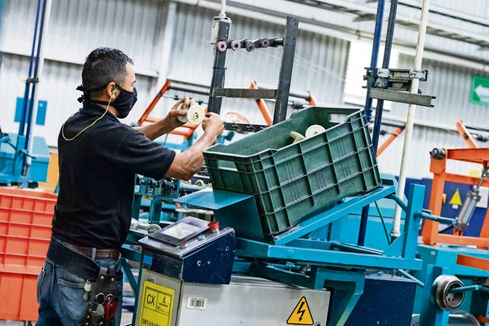 "Obviamente tiene matices que vamos a tener que ir viendo ya en la operación, en la vida diaria, en la realidad del sector productivo, cualquier planeación sin estrategia es difícil que lleve a buen puerto", señalaron los empresarios. Foto: Archivo/El Universal