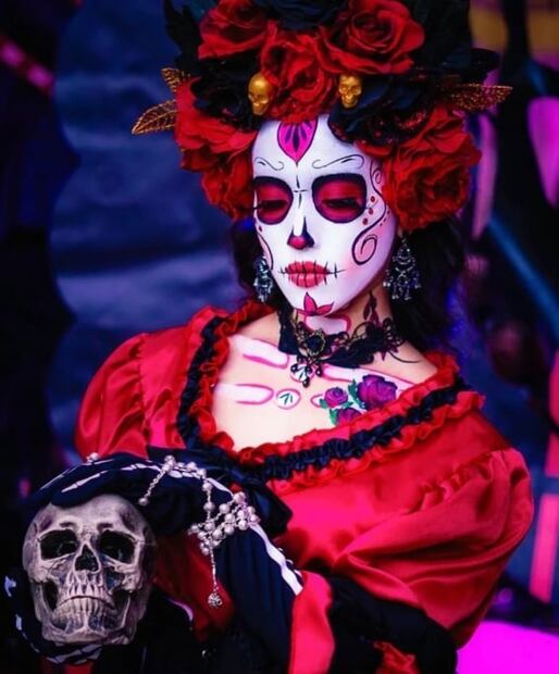 Trucos para que el maquillaje de catrina dure por más tiempo