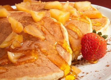 Acompañantes indispensables de los hot cakes