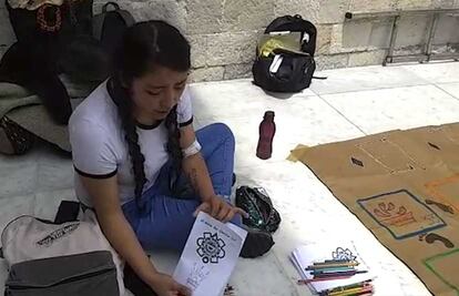 Estudiantes de la ENAH realizan mitin en Museo de Antropología