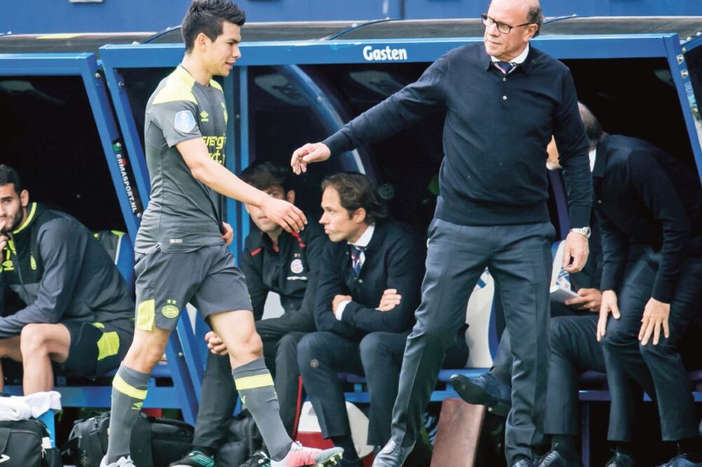 El atacante tricolor no tuvo un buen partido el fin de semana. (XINHUA)