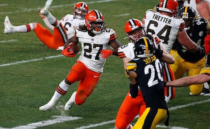 Browns humillan a los Steelers y avanzan a la ronda divisional