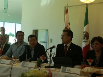 Amagan con manifestaciones contra Fayad por adeudo a UAEH