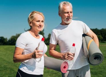 Conoce las actividades físicas ideales a realizar después de los 60 años