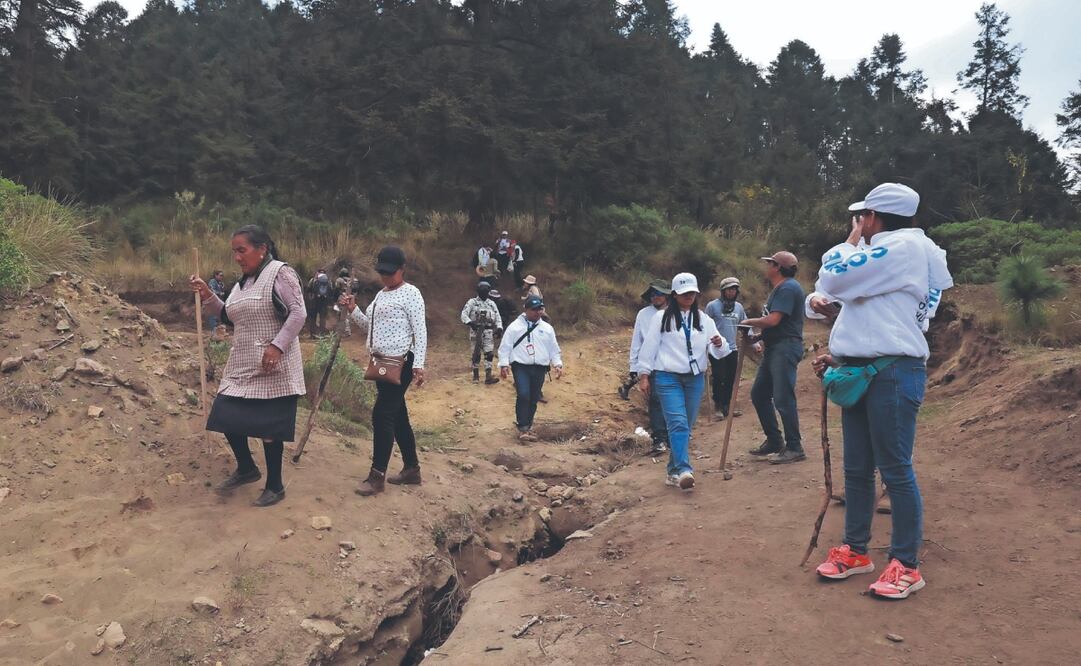 Se llevó a cabo una búsqueda de personas desaparecidas en la zona boscosa de Xalatlaco-El Ajusco. Foto: de ALEJANDRO VARGAS. EL UNIVERSAL