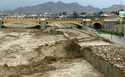 Desbordamiento de 6 ríos en Lima, Perú, causa severos daños