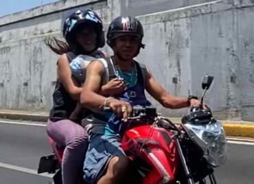 VIDEO: Captan a pareja de motociclistas circulando con bebé en brazos sobre Viaducto
