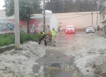 Realizan operativo en Chalco tras granizada