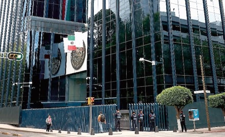 FGR pone a la venta cinco aeronaves no útiles para la institución