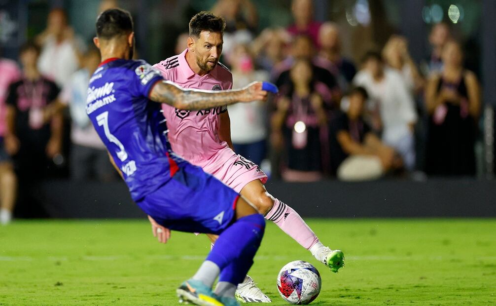 Lionel Messi durante el partido entre Cruz Azul e Inter Miami - Foto: AFP