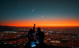 Mira al cielo nocturno: los 5 planetas que podrás ver a simple vista; conoce la fecha exacta