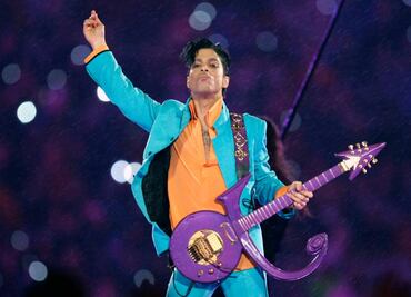 Holograma de Prince no aparecerá en Super Bowl